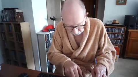  Papi  online show from 02-10-26, 10:19