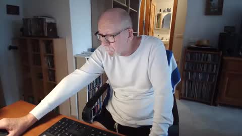  Papi  online show from 05-03-26, 08:09