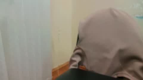 Snapshot of 7znkbob chatting on 12-09-24, 05:52 bob big head online show from 12-09-24, 05:52