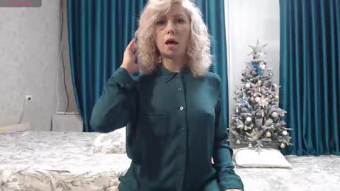 Snapshot of 8000_boginya chatting on 12-29-24, 04:30 8000 Boginya online show from 12-29-24, 04:30