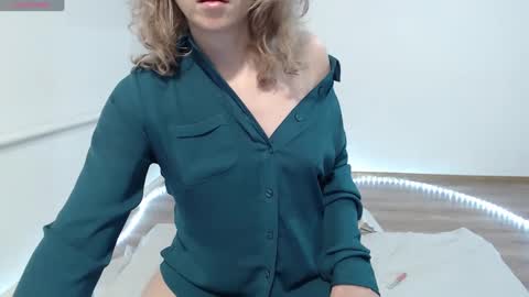 Snapshot of 8000_boginya chatting on 02-01-25, 02:47 8000 Boginya online show from 02-01-25, 02:47