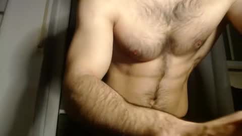 Snapshot of 8000zuerich chatting on 04-04-26, 06:27 Nicolas online show from 04-04-26, 06:27