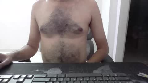 Snapshot of 8050pg chatting on 03-18-26, 09:18 MROSE7080 online show from 03-18-26, 09:18