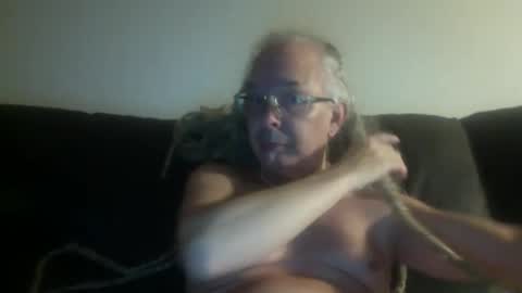 808dred online show from 10-14-25, 09:21