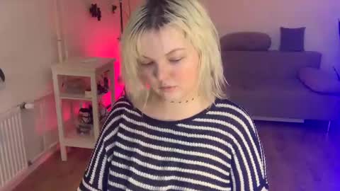 Ivy online show from 01-16-25, 04:49