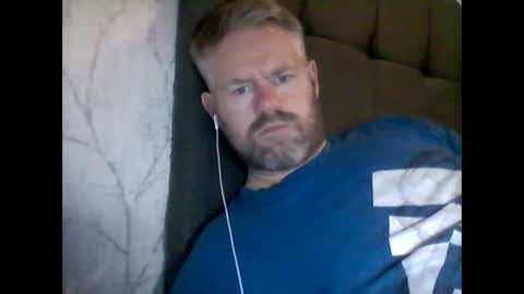 81jonnyx online show from 12-20-24, 02:38