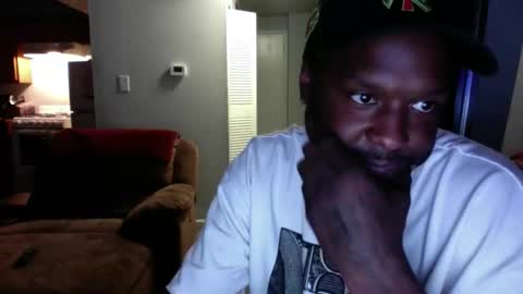 NoFaceNoCase online show from 04-21-26, 01:39