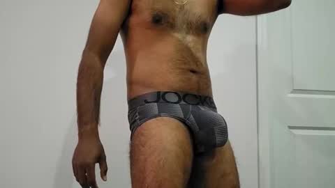 Snapshot of 8inch_desi chatting on 06-08-26, 12:58 8inch_desi online show from 06-08-26, 12:58