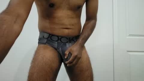 Snapshot of 8inch_desi chatting on 06-19-26, 05:17 8inch_desi online show from 06-19-26, 05:17