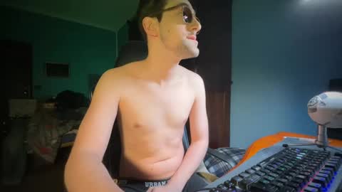 Snapshot of 91stefisexy91 chatting on 02-09-25, 12:06 91stefisexy91 online show from 02-09-25, 12:06