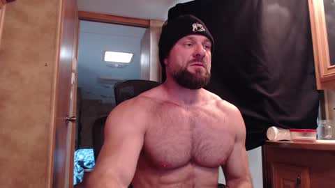 Snapshot of 9fat_inches chatting on 02-08-25, 11:02 9 fat inches online show from 02-08-25, 11:02