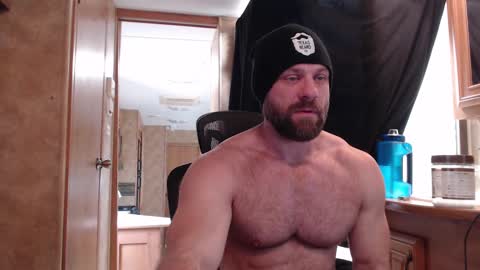 Snapshot of 9fat_inches chatting on 03-07-25, 08:00 9 fat inches online show from 03-07-25, 08:00