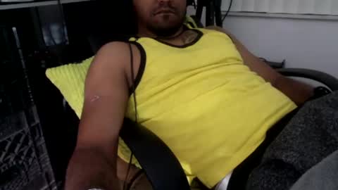 Snapshot of 9inchhammer chatting on 01-08-25, 09:00 9inchhammer online show from 01-08-25, 09:00