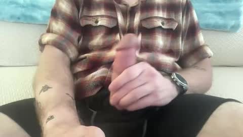 Snapshot of 9inchmenace chatting on 05-10-26, 06:24 9inchmenace online show from 05-10-26, 06:24
