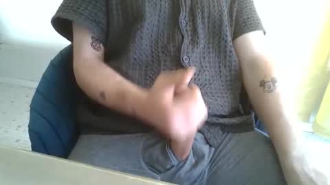 Snapshot of 9inchmenace chatting on 05-21-26, 06:26 9inchmenace online show from 05-21-26, 06:26