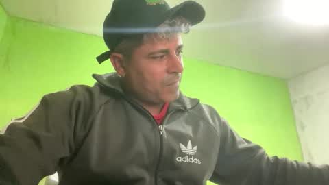 9vinhocamshow online show from 09-11-25, 06:02