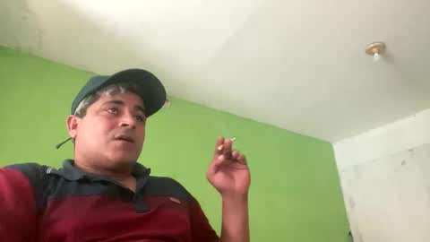 Snapshot of 9vinhocamshow chatting on 05-22-26, 11:38 9vinhocamshow online show from 05-22-26, 11:38