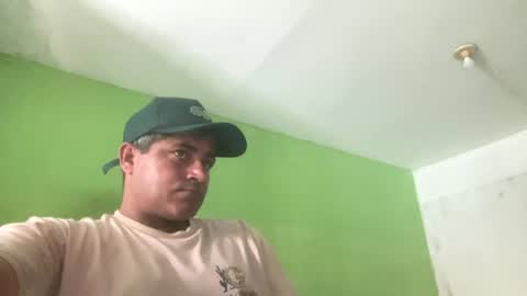 Snapshot of 9vinhocamshow chatting on 07-14-26, 11:16 9vinhocamshow online show from 07-14-26, 11:16