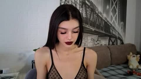 Snapshot of 9west chatting on 09-14-25, 12:26 KARINA online show from 09-14-25, 12:26