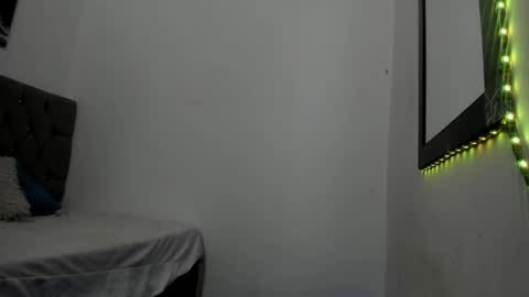 DERECK online show from 03-16-26, 09:57