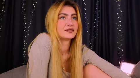 Willow online show from 05-19-26, 01:56