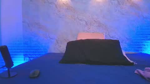  abby rouss online show from 10-17-25, 03:10