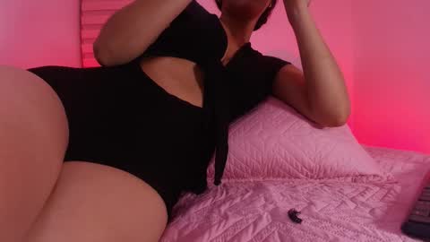  abby rouss online show from 11-23-25, 03:06