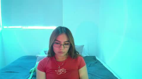 abby 3 online show from 09-15-25, 05:46