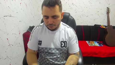     ----       online show from 01-20-25, 07:04