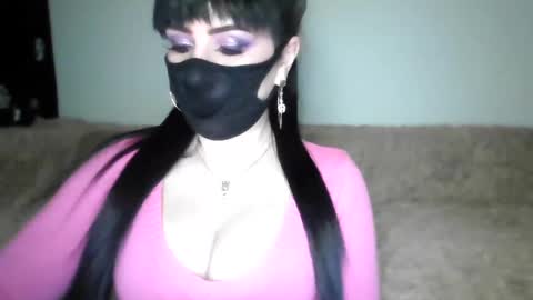 Adela online show from 01-17-25, 07:49