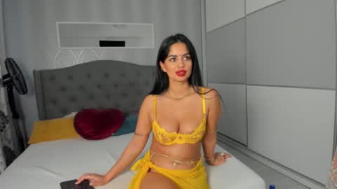 Adelle online show from 10-25-25, 12:23