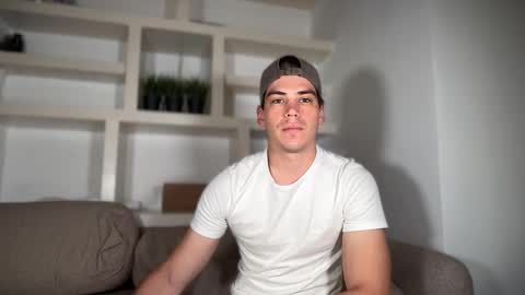 _aesthetic online show from 10-13-25, 12:27