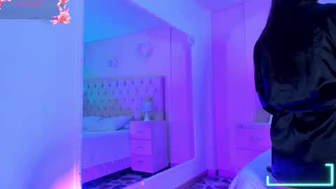 Snapshot of _agathaargent chatting on 10-11-25, 07:07 Agatha online show from 10-11-25, 07:07