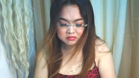 Snapshot of _airakim_ chatting on 10-24-25, 04:53 _airakim_ online show from 10-24-25, 04:53