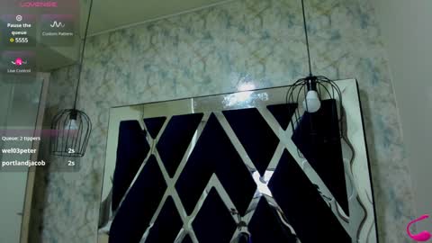Snapshot of _alaia_collway_ chatting on 01-16-25, 11:59 Alaia online show from 01-16-25, 11:59