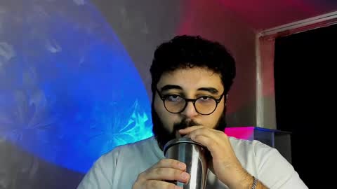 Snapshot of _alan_bear_ chatting on 12-16-24, 08:09 Alan online show from 12-16-24, 08:09