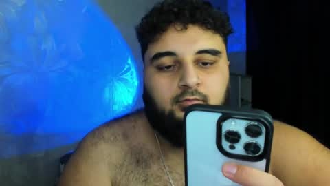 Snapshot of _alan_bear_ chatting on 12-26-24, 08:00 Alan online show from 12-26-24, 08:00