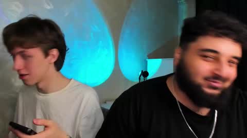 Snapshot of _alan_bear_ chatting on 01-05-25, 10:50 Alan online show from 01-05-25, 10:50