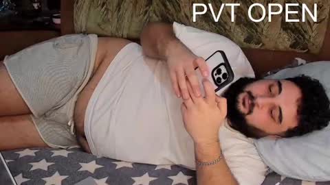 Snapshot of _alan_bear_ chatting on 02-24-25, 05:09 Alan online show from 02-24-25, 05:09