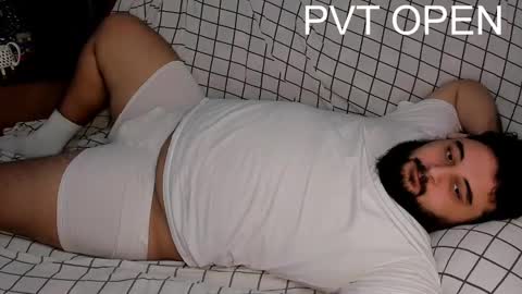 Snapshot of _alan_bear_ chatting on 03-05-25, 08:21 Alan online show from 03-05-25, 08:21