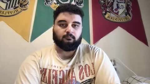 Snapshot of _alan_bear_ chatting on 09-18-25, 02:08 Alan online show from 09-18-25, 02:08