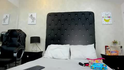 _alana_johnson online show from 05-01-26, 11:59