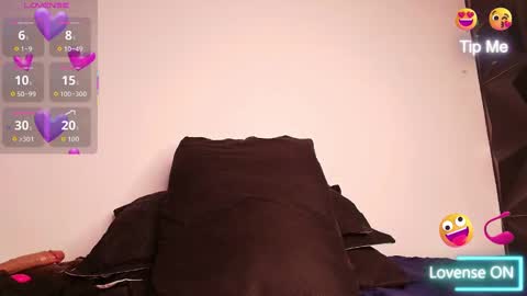 Snapshot of _alana_rosse chatting on 09-26-25, 04:49 alana Rosse online show from 09-26-25, 04:49