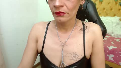 Snapshot of _alexandrajones chatting on 01-16-25, 03:23 Alexandra online show from 01-16-25, 03:23