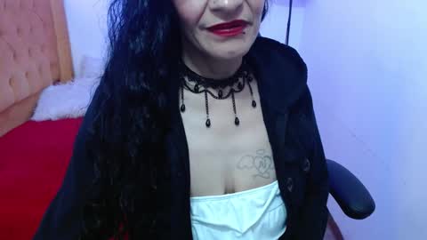 Snapshot of _alexandrajones chatting on 01-31-25, 06:13 Alexandra online show from 01-31-25, 06:13