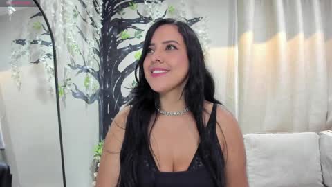    online show from 05-18-26, 12:00
