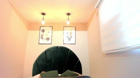    online show from 06-30-26, 12:06