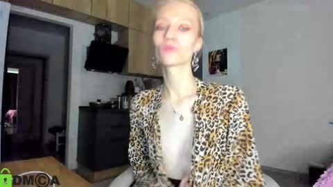 Gaylord online show from 11-28-25, 08:17