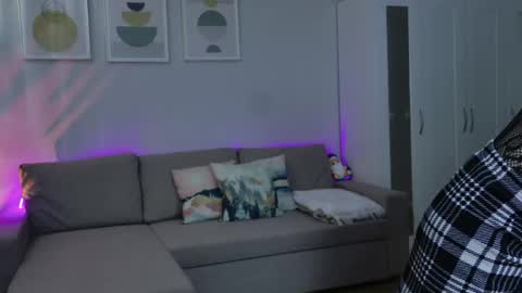 _alice_meyss_ online show from 05-06-26, 12:54