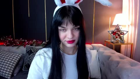 Alison online show from 12-25-24, 01:20